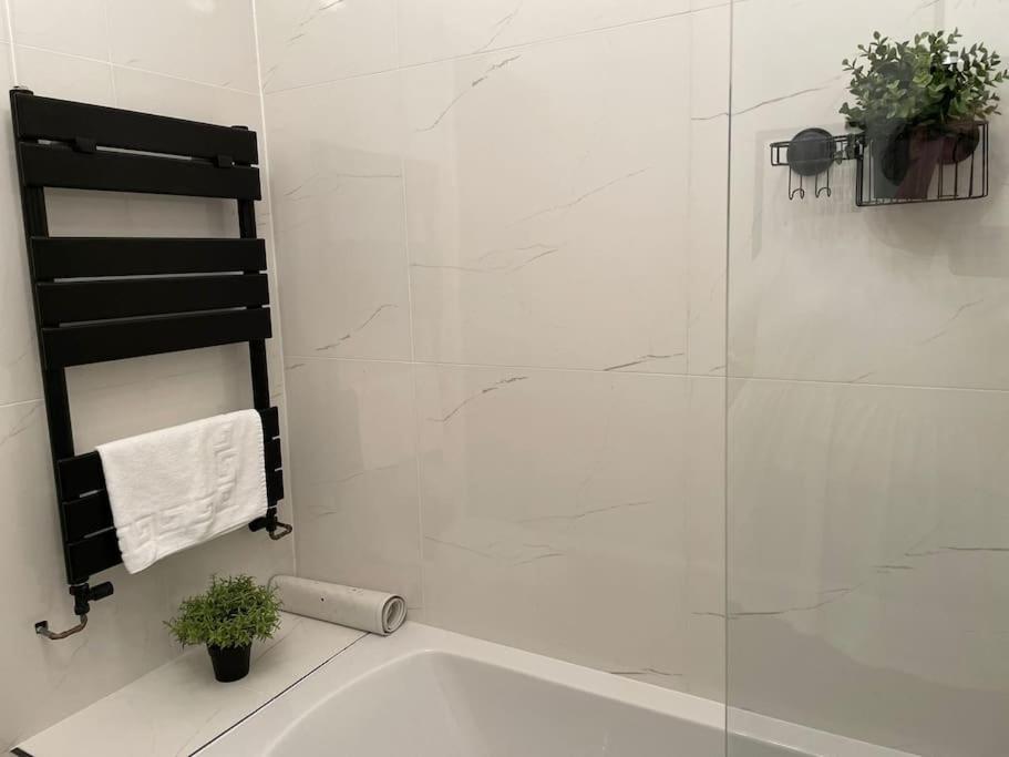 The Marlborough By M-Groupsa Villa Swansea Ngoại thất bức ảnh